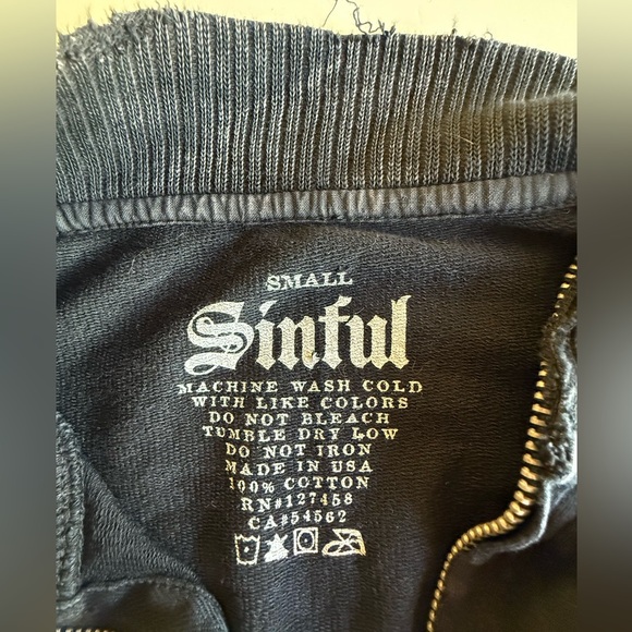 Vintage Y2K Affliction + Sinful Black Women's Graphic Zip Up Jacket Size Small - Picture 6 of 6